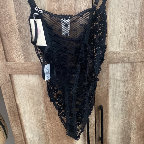 NWT black lace lingerie 🖤🔥 - Picture 3 of 6